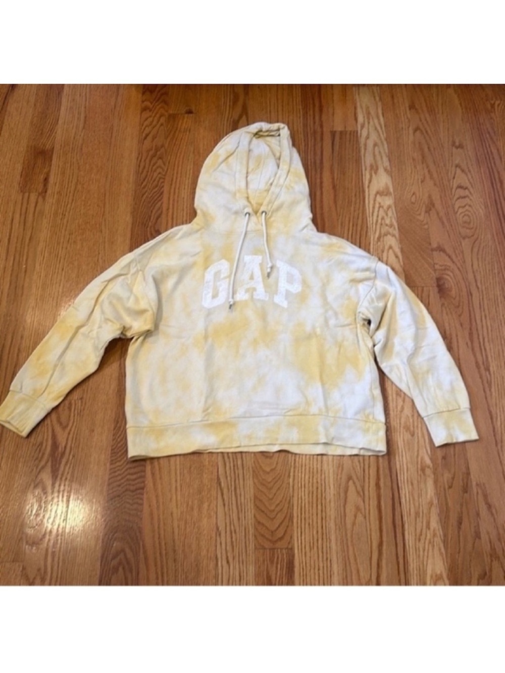 Like New GAP Yellow and White Tie Dye Hoodie Sweatshirt- Size Large